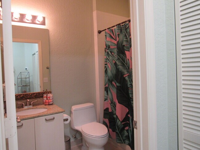 Building Photo - 48 SE Sedona Cir