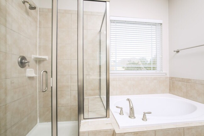 Building Photo - 150 Callahan Trail