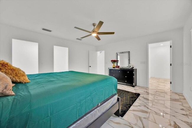 Building Photo - 5108 Avignon Ct