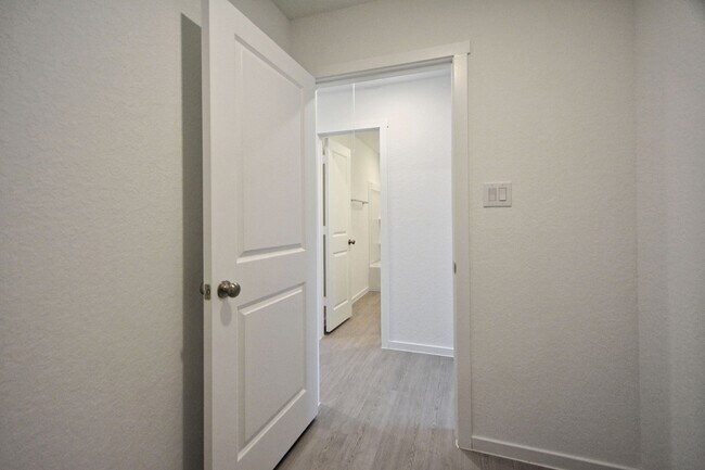 Building Photo - 11559 Field Briar