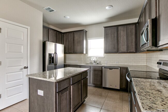 Building Photo - 10830 Fox Trot Way