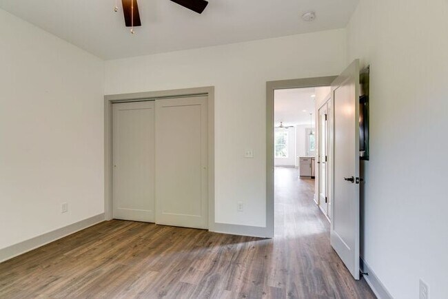 Building Photo - Beautiful Newer Build in Madison!