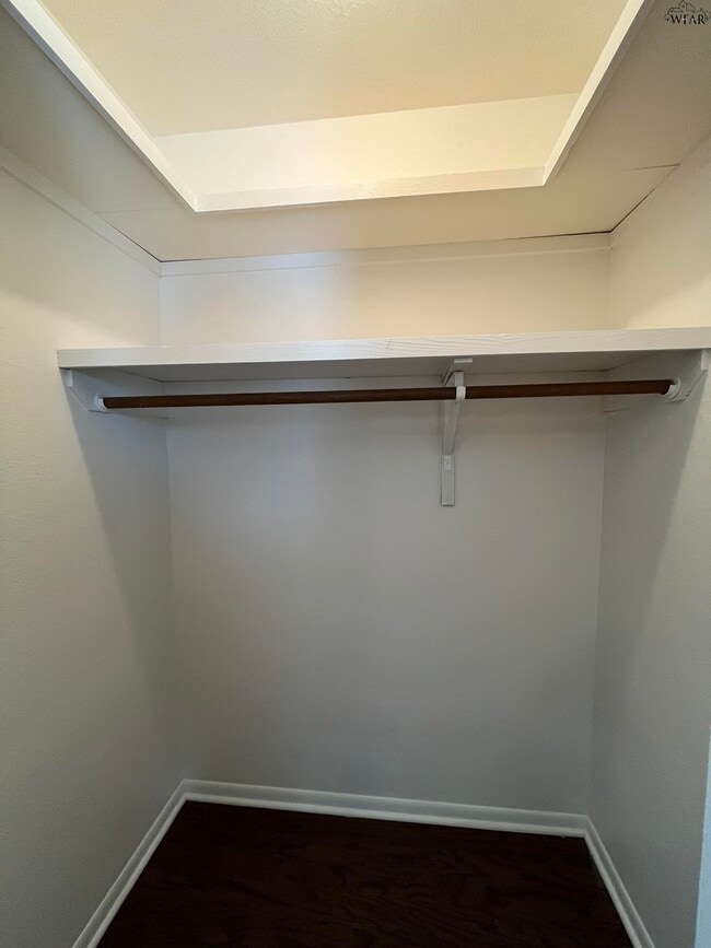 Building Photo - 5417 Pebblestone Dr