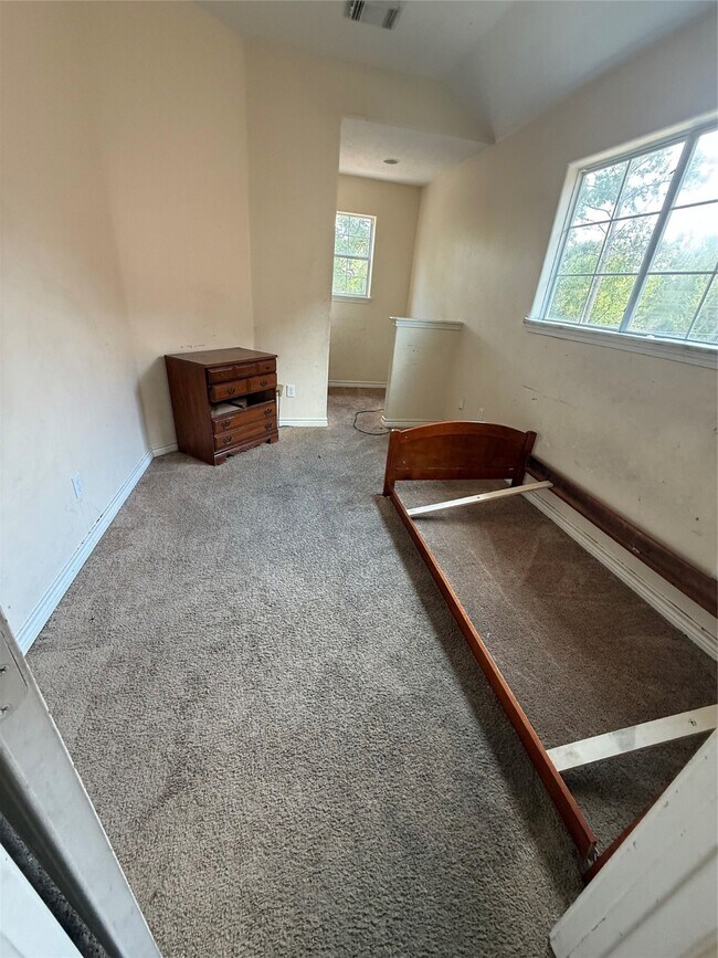 Building Photo - 10642 Logger Pines Trail