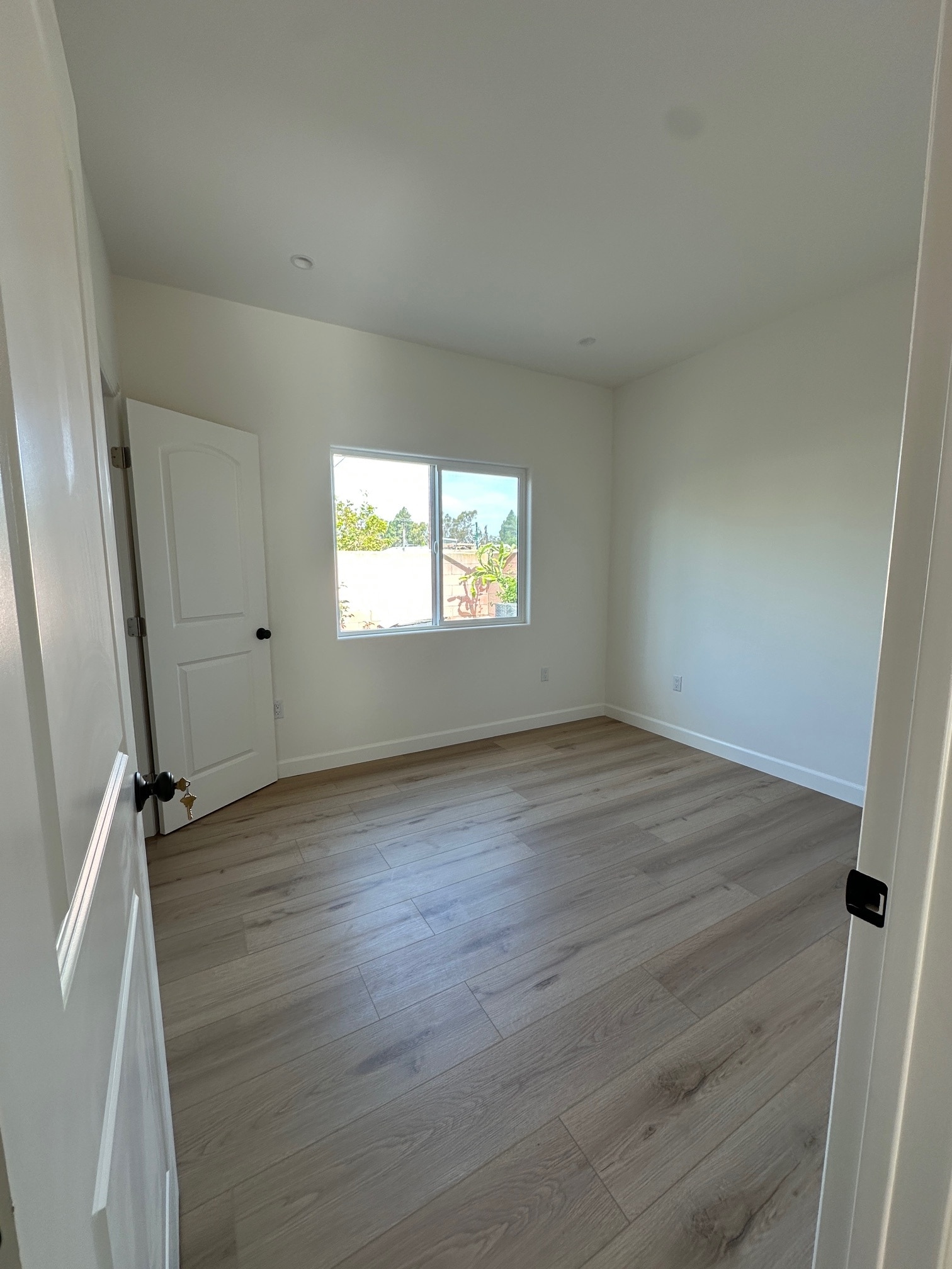 Guest Bedroom - 4917 W Flight Ave