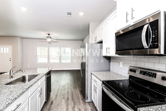 Building Photo - 309 Bascomb Crst