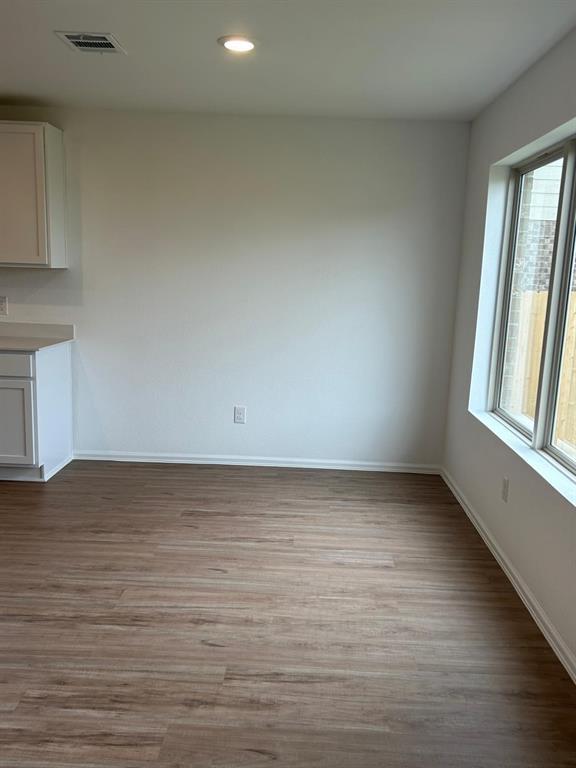 Building Photo - 1526 Gentle Wind Ct