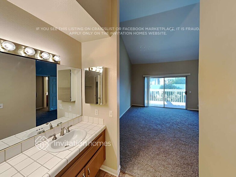 Building Photo - 43960 Northgate Ave