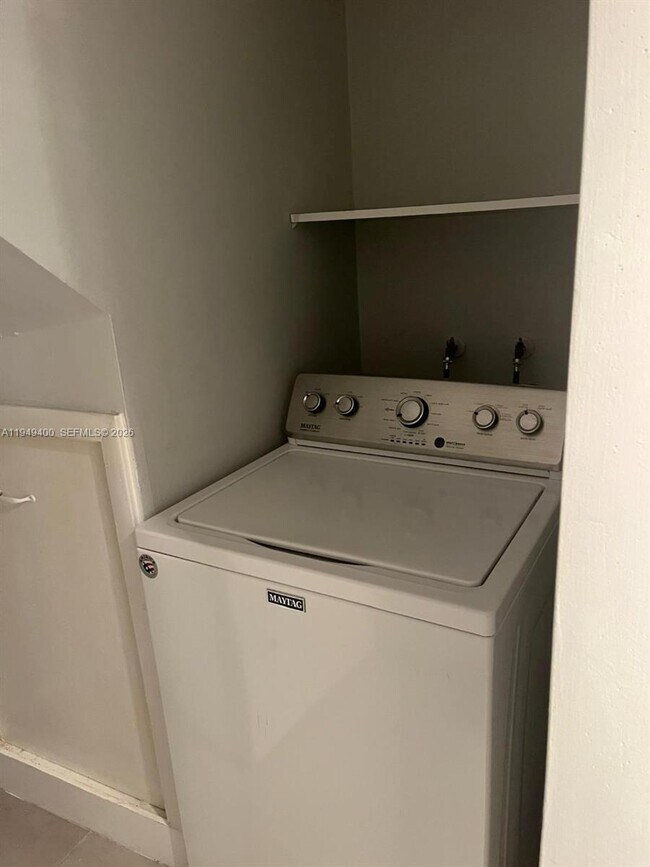 Building Photo - 13292 NW 5th St