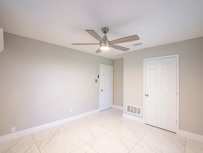 Building Photo - 9083 Prestonview Dr