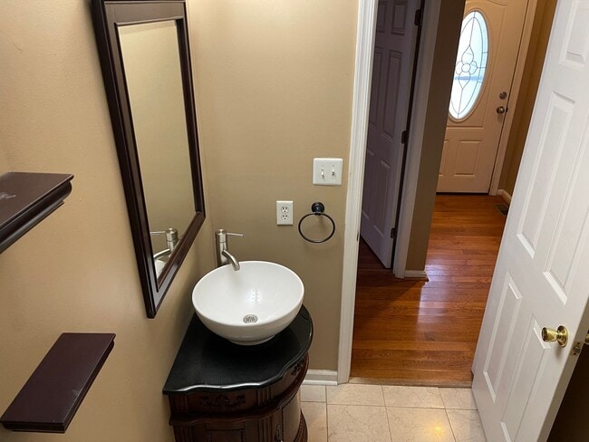 Building Photo - Coming soon! Cozy 3 Bedroom Near the Water!