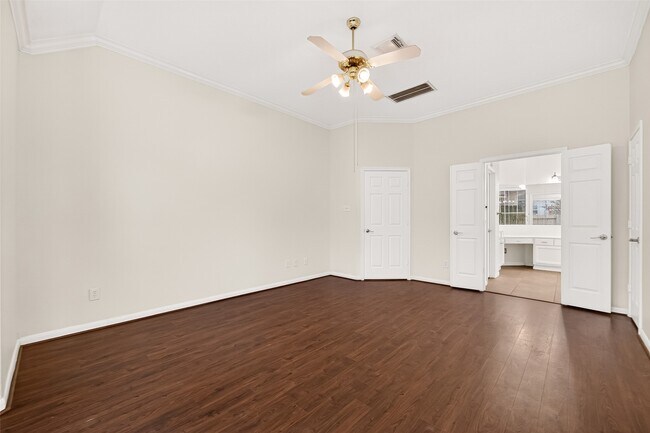 Building Photo - 12831 Dove Point Ln