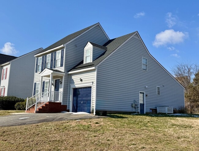 Building Photo - $2545- SPACIOUS 4 BEDROOM 2.5 BATH HOME IN GLEN ALLEN