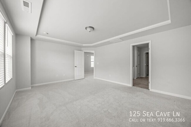 Building Photo - 125 Sea Cave Ln