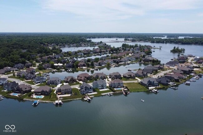 Building Photo - 10599 Geist View Dr