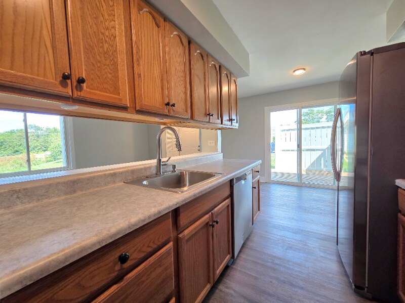 Building Photo - 1672 Cornell Dr