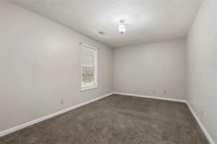 Building Photo - 3968 Brantley Dr