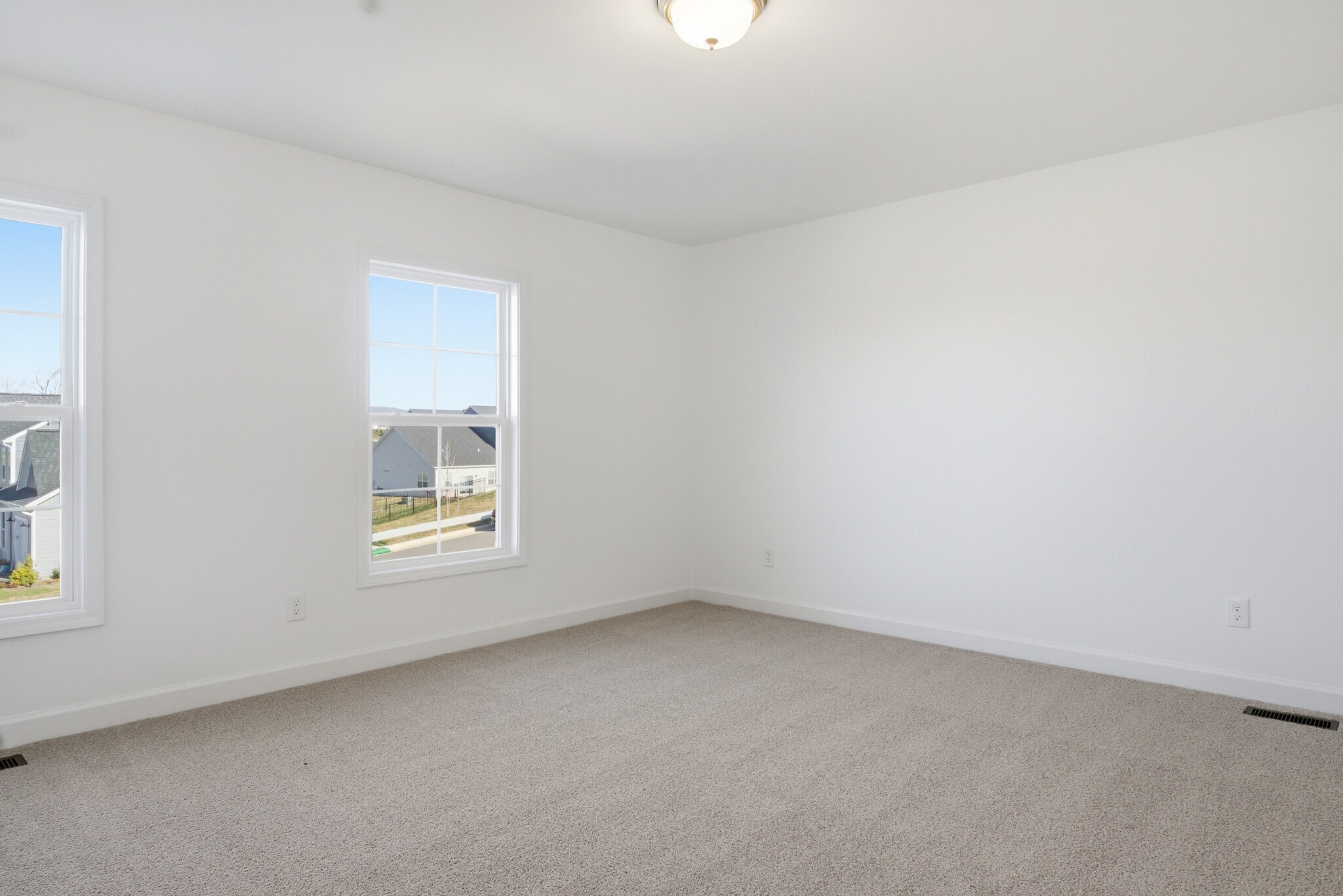 Building Photo - 4049 Emilia Way