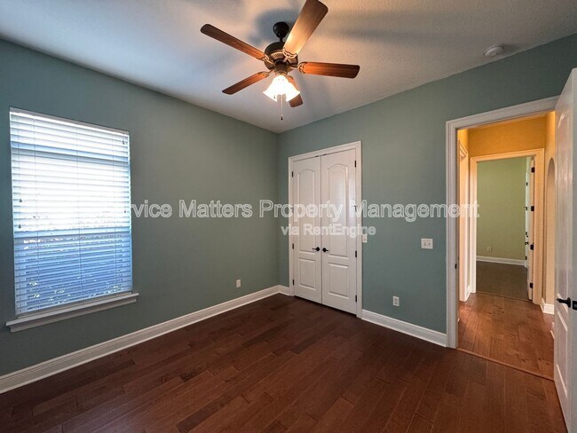 Building Photo - 5402 New Abbey Ln