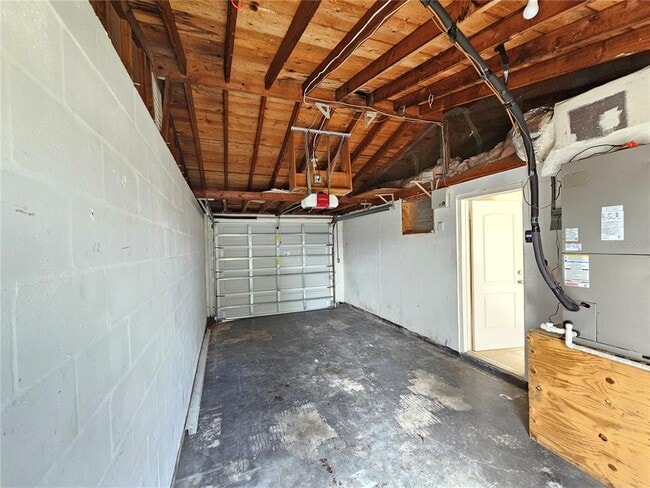 Building Photo - 4332 Newbury Dr