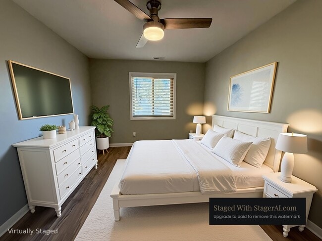 Building Photo - 1128 Southwood Dr