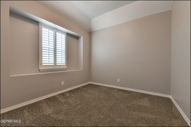 Building Photo - 917 Odle Pl