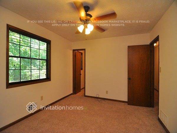 Building Photo - 3336 Alcazar Dr SW