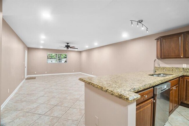 Building Photo - 22615 SW 66th Ave