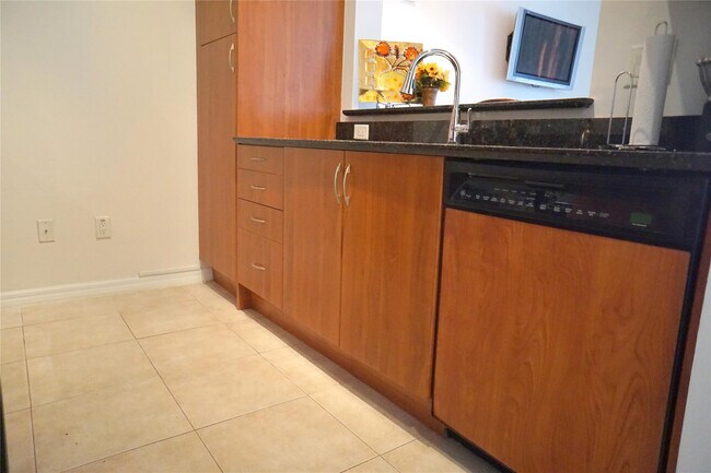 Building Photo - 233 S Federal Hwy