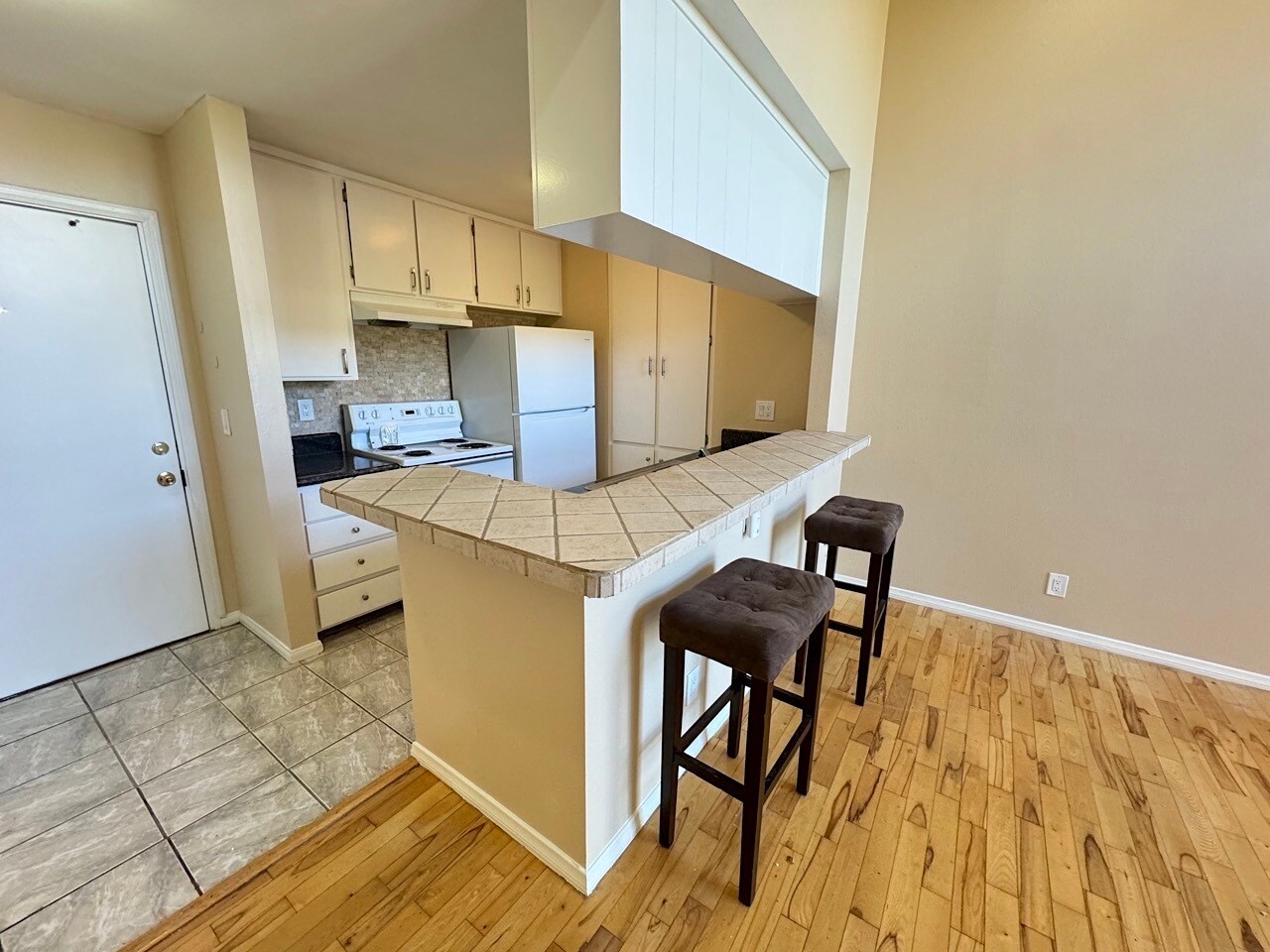 Building Photo - 808 Coriander Dr