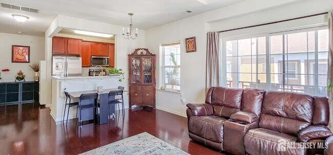 Building Photo - 548 E Celebration Way