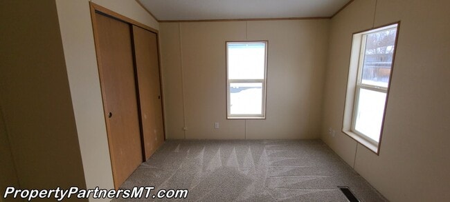 Building Photo - Very nice 3 Bed 2 Bath Modular house