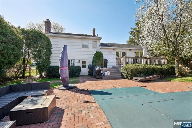 Building Photo - 29 Herold Dr