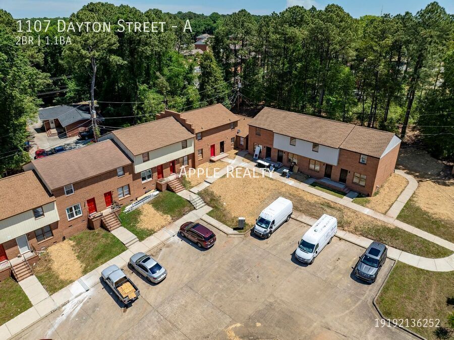 Building Photo - 1107 Dayton St