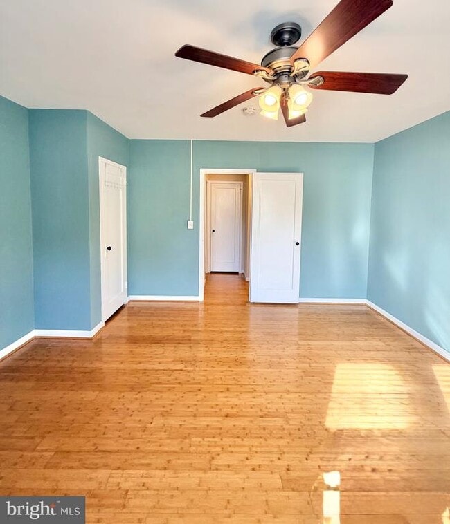 Building Photo - 3359 Martha Custis Dr