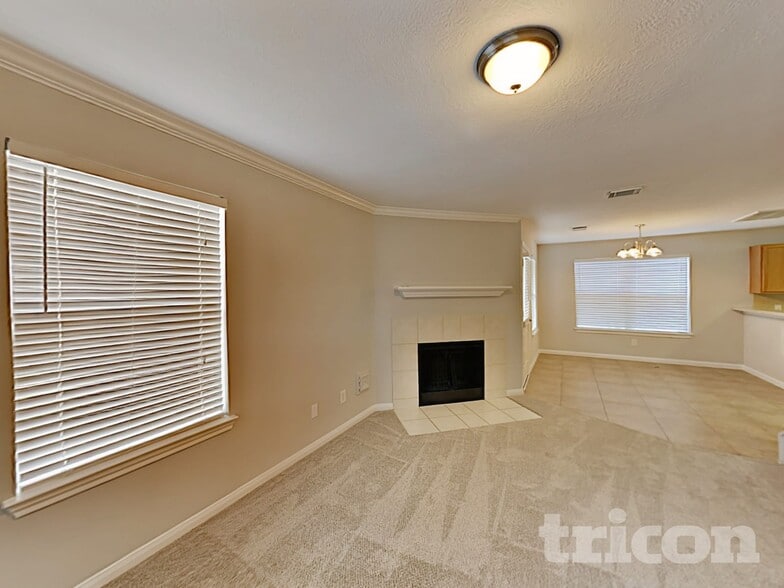 Building Photo - 6738 Catarina Cir