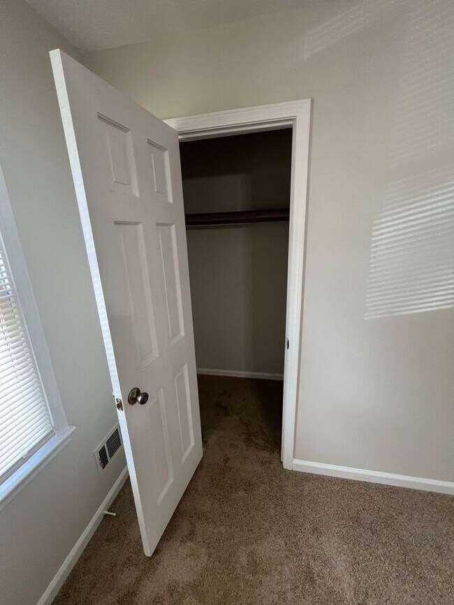Building Photo - !!!WARNING: AVOID SCAMS CONFIRM RENTAL AT ...