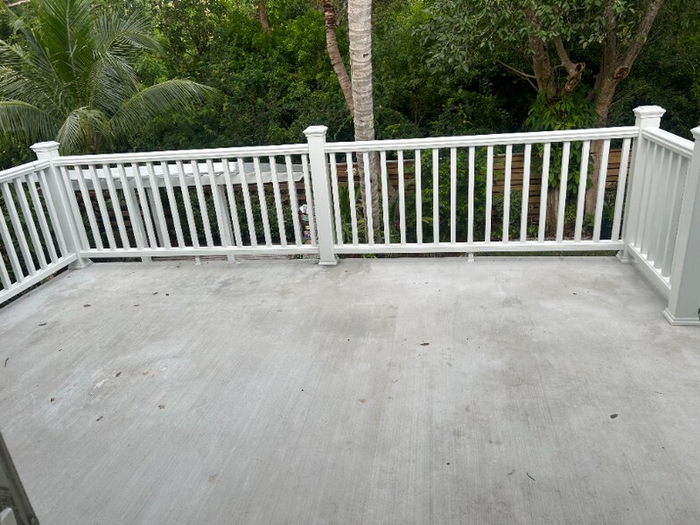 Building Photo - 167 Cocoa Dr