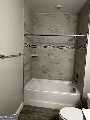 Building Photo - 226 Edgewater Dr