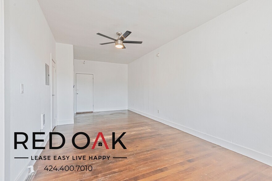 Building Photo - 5407 Sierra Vista Ave