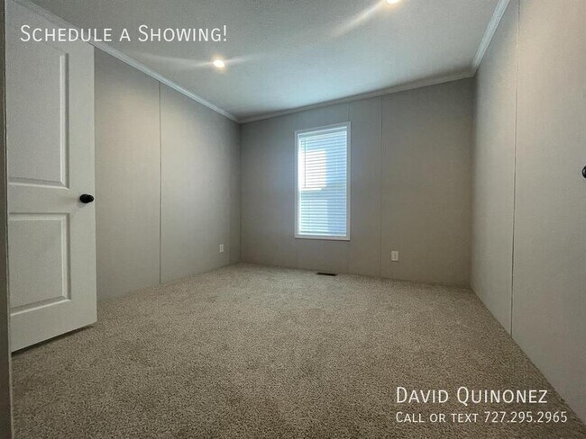 Building Photo - 701 Mill St