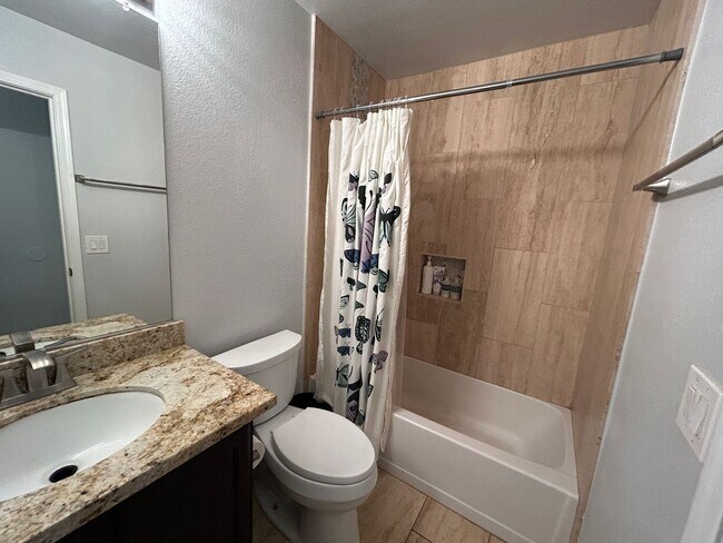 Building Photo - 16732 N 160th Ave