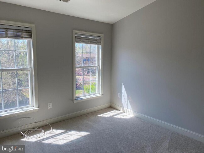 Building Photo - 12466 Blissful Valley Dr