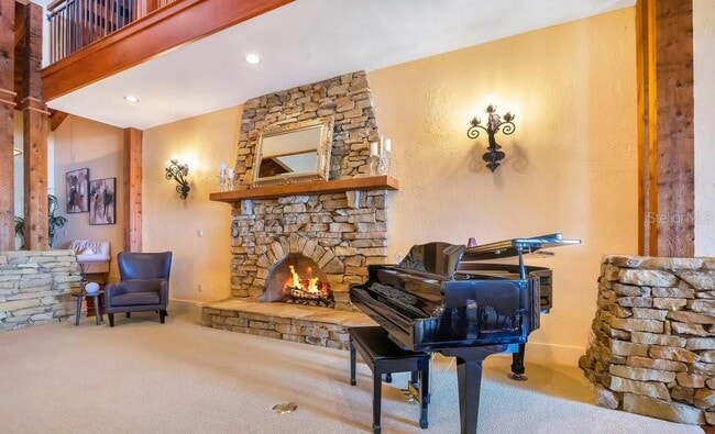 Building Photo - 10577 Down Lakeview Cir