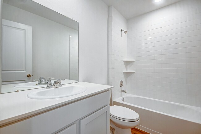 Building Photo - 21543 Carosella Dr