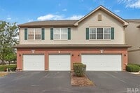Building Photo - 533 N Red Deer Rd