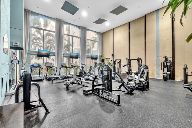 Building Photo - 17100 N Bay Rd