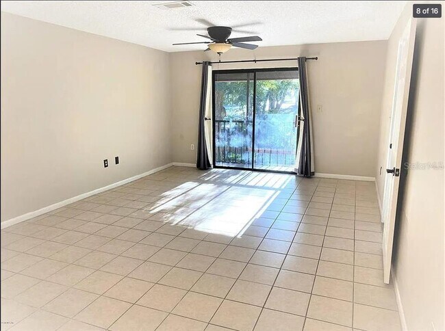 Building Photo - 2947 SW 32nd Ave