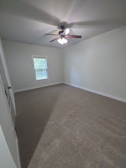 Building Photo - 242 Cypress Rdg