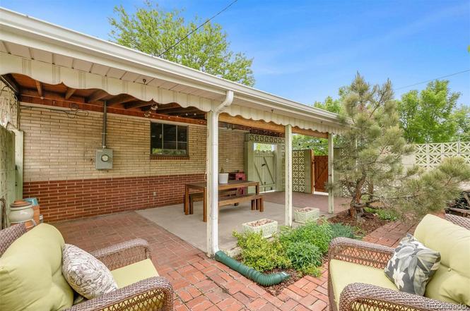 Building Photo - 2205 W Arkansas Ave